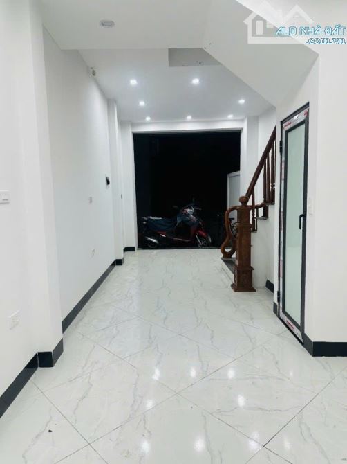 Nhà Lai Xá , sát vành đai 3.5 chỉ 4 tỷ 65 - 36m2  - Nở hậu- 4 Tầng - Sổ nét nẹt. - 2