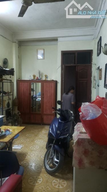 🏡 BÁN NHÀ PHỐ KIM MÃ – LOTTE LIỄU GIAI – 36/40M² – 4 TẦNG – GIÁ 5.5 TỶ - 2
