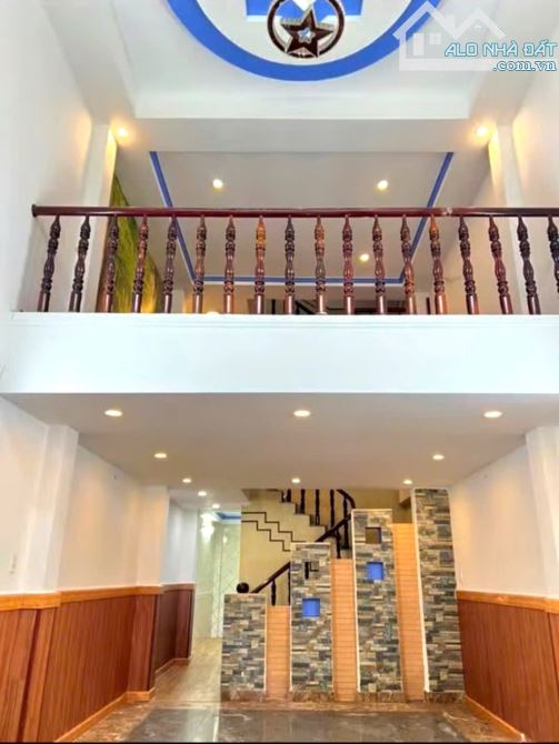 Nhà 1 Trệt 2 Lầu Sân thượng Trục chính hẻm 38 đường Trần Việt Châu - Gần chợ An Hoà - 2