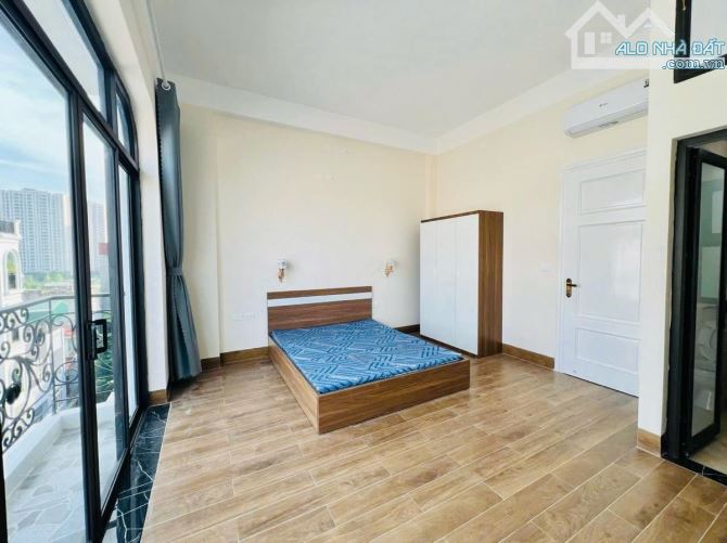 NHÀ ĐẸP PHỐ VĂN LA- PHÂN LÔ 7 TẦNG THANG MÁY - MẶT CHỢ - Ô TÔ TRÁNH VỈA HÈ - KINH DOANH Đ - 2