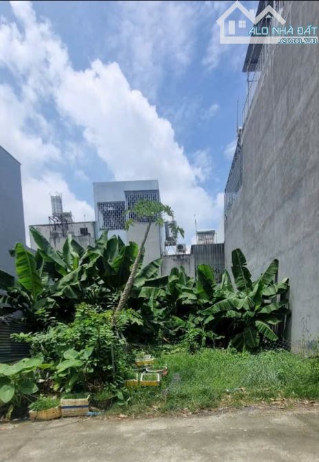 Bán Đất đường Thạnh Lộc 22, Quận 12 - Gần ngã tư Ga dt 5x16,5m giá 4,5 tỷ - 2