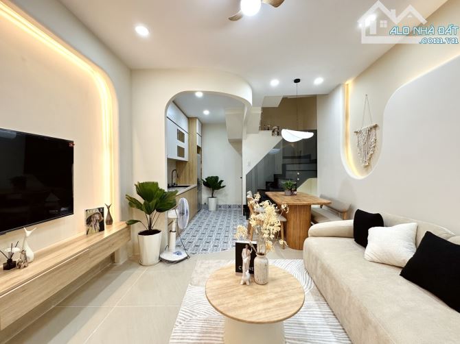 🔥 NHÀ ĐẸP 6 TẦNG - HẺM Ô TÔ – FULL NỘI THẤT – TRƯỜNG SA, PHÚ NHUẬN - GIÁ 7.85 TỶ - 2