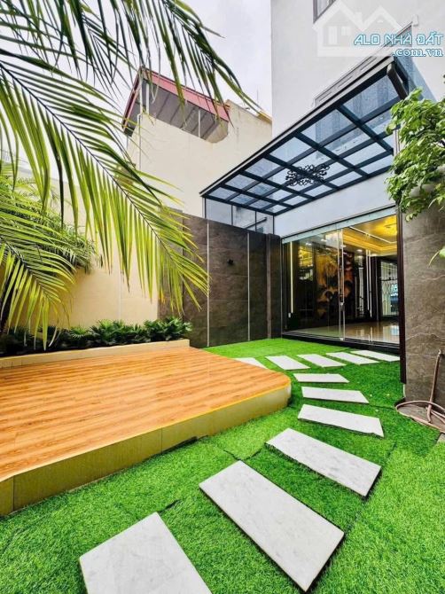 🏠 Quá Đẳng Cấp 14,5 Tỷ- Bán Nhà Mặt Đường Dân Lập Lê Chân HP-Diện tích: 135m² * 4 tầng - 2