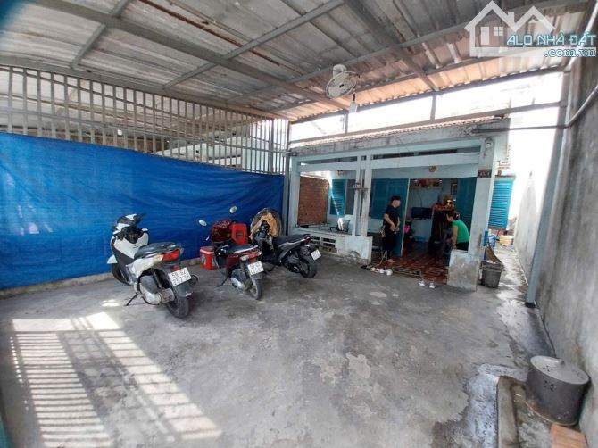 BÁN NHÀ HƠN 200M2 BÀ ĐIỂM PHAN VĂN ĐỐI- NỞ HẬU- HXT- CHỈ HƠN 7 TỶ - 2