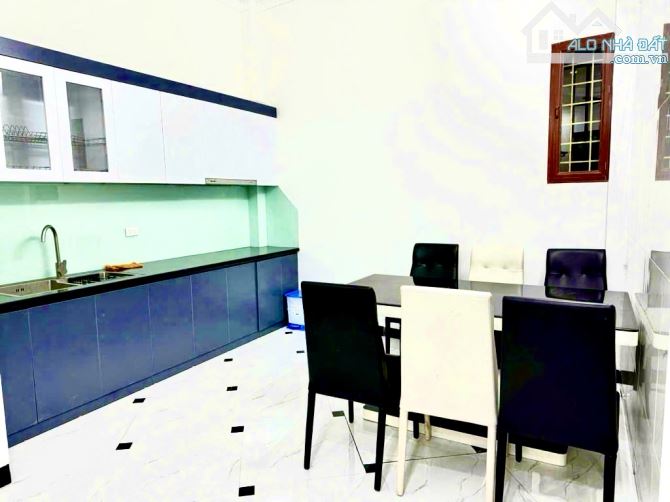 ☘GẦN PHỐ - TIỆN ÍCH BẠT NGÀN    Minh Khai : 45m - 3 tầng - 11,8 t.ỷ - 2