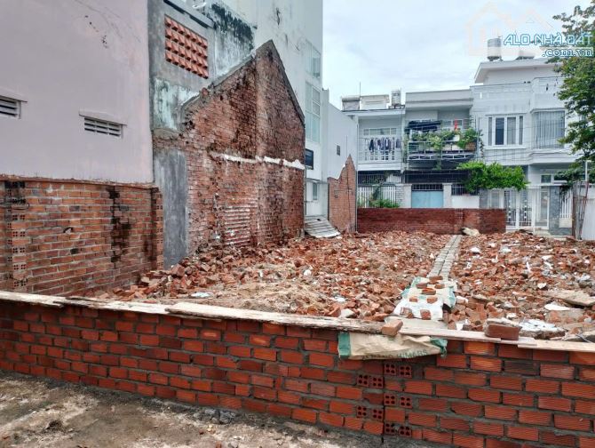 Lô đất gần biển Nha Trang hẻm oto đường thông thoáng - 2