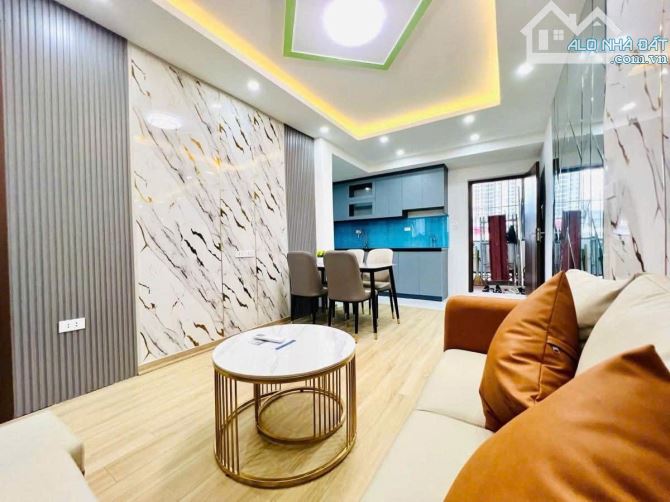 Tập thể Nguyễn Chính 80m 3 ngủ 2 vệ sinh, lô góc đủ nội thất - 2