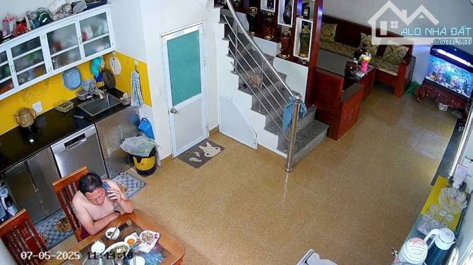 BÁN NHÀ PHỐ HOA LÂM LONG BIÊN NHỈNH 5 TỶ 35m 5 TẦNG MT 4m Ô TÔ KINH DOANH GẦN BIGC - 2