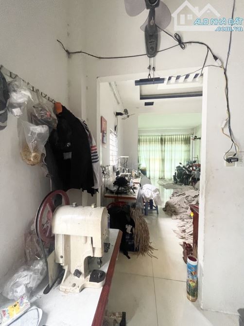 GÓC 2 MẶT TIỀN -XE HƠI ĐỂ TRONG NHÀ -CHỐT GẤP CH3,65TỷỈ - 2