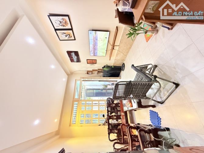 BÁN NHÀ QUẬN10 ĐƯỜNG TÔ HIẾN THÀNH,ĐƯỜNG TRƯỚC NHÀ 6m OTO TRÁNH NHAU.DT62m2-4TẦNG-GIÁ 13,8 - 2