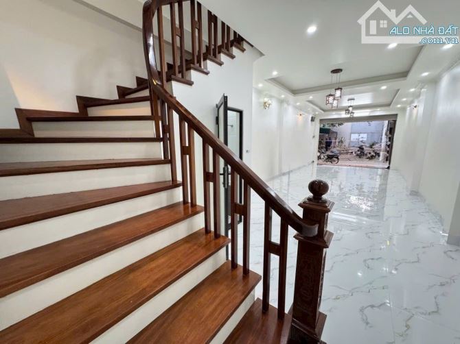 NHÀ ĐẸP 5 TẦNG PHÂN LÔ VỈA HÈ GIẾNG SEN LA KHÊ, DT 50M, GIÁ 16 TỶ - 2