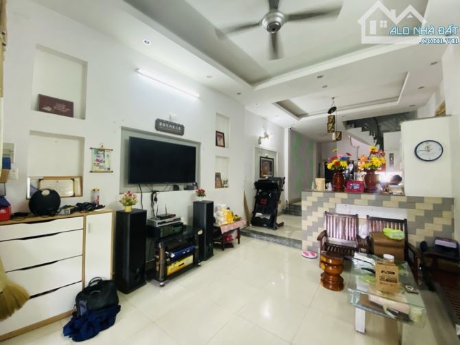 SIÊU PHẨM VỪA Ở VỪA KD CHDV 98M2 - 4 TẦNG HXH NỞ HẬU 6.25M NHỈNH 9 TỶ - 2