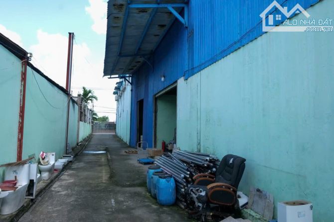 NHÀ XƯỞNG (15x70) 2MT NGÃ TƯ CẦU LỚN, HÓC MÔN GIÁ 19 TỶ - 2