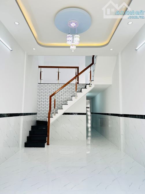 Bán nhà hẻm rộng  can  đuòng tháp đôi - 2