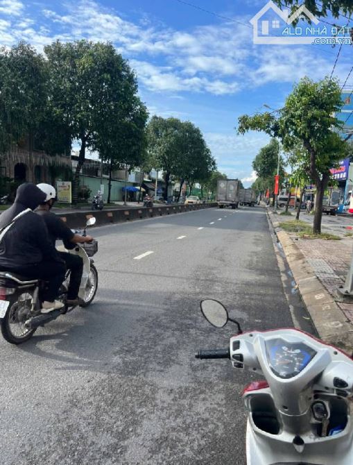Bán đất LÊ THỊ RIÊNG Q12_ vị trí VIP_ đường XE TẢI CHẠY_435m2 thổ cư_ 9.2x47m_ 19.xTY - 2