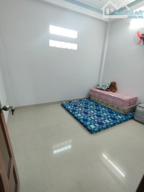 Nhà Phạm Văn Chiêu Phường 8 Gò Vấp 4 tầng hẻm 1 trục 6m cách mặt tiền 30m giá 6,55 tỷ - 2