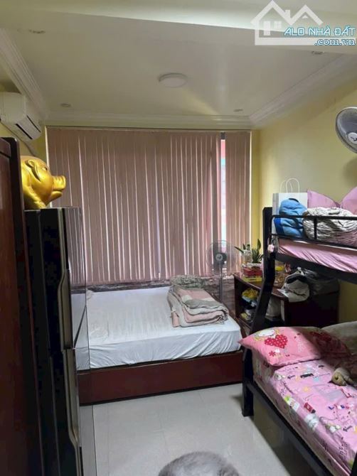 BÁN GẤP NHÀ NHẬT TẢO- TT QUẬN 10 – VỊ TRÍ VÀNG –HẺM THÔNG 4 TẦNG BTCT- 7.5 TỶ còn TL - 2