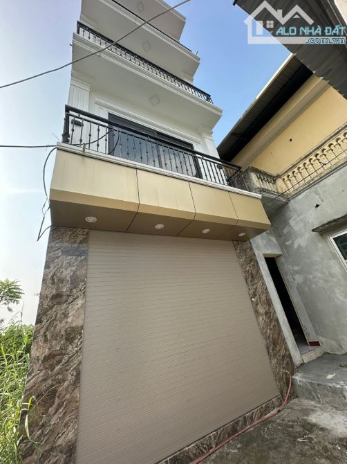 Bán gấp nhà Ngũ Hiệp - Đông Mỹ  nhà mới koong ,ô tô đỗ cổng ,diện tích rộng giá 5.6 tỷ - 2
