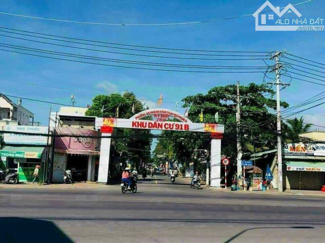 Bán nền góc 2 MT đường B13 và B16 KDC 91B . DT 198m2 - 2
