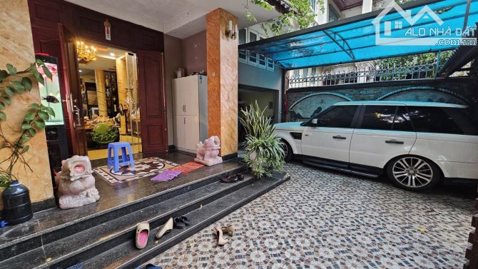 SIÊU PHẨM BIỆT THỰ VĂN QUÁN - 210M2 - MẶT TIỀN CỰC ĐẸP - ĐƯỜNG ĐÔI - GẦN HỒ - 2
