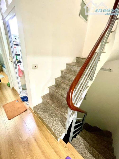Bán nhà Yên Sở - 5 tầng – 39 m2 – Chỉ hơn 6 tỷ tí ti. - 2