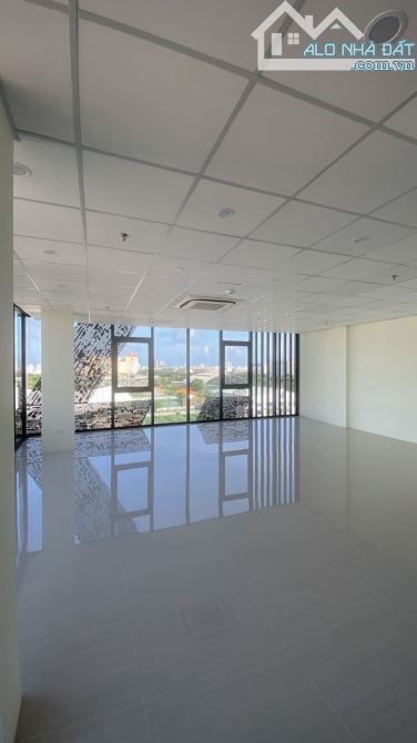 BÁN TOÀ VĂN PHÒNG 8 TẦNG ĐƯỜNG 2/9, HẢI CHÂU, 130M2 NGANG 8M, GIÁ 4x TỶ - 2