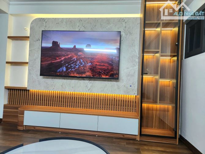 Cực phẩm Khương Đình 50m2*5T, lô góc 2 thoáng, gần ô tô, full nội thất xịn sò, chỉ 8.6 tỷ - 2