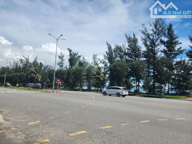 Đất hiếm mt Phùng Hưng sát Biển giá đầu tư - 2