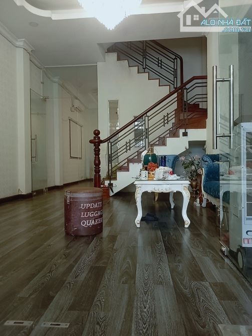 NHÀ Q2: 4 TẦNG MỚI – HẺM XE TẢI ĐUA – OTO NGỦ TRONG NHÀ – CÁCH 1 CĂN RA MT – CHỈ 9,2 TỶ - 2