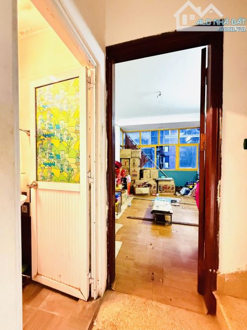 BÁN NHÀ MẶT PHỐ HÀNG GIÀY, 20M, MT 3,4M, 5T, Ô TÔ TRÁNH, KINH DOANH, CHỈ 20 TỶ. - 2