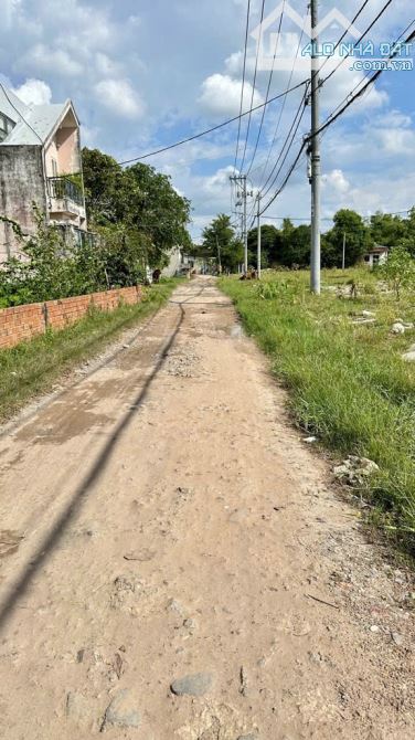 Bà Điểm (XTT-HM) bán đất mt đường XTT 4 dtich 514m2 gần đường Phan Văn Hớn giá 6,9tỷ - 2