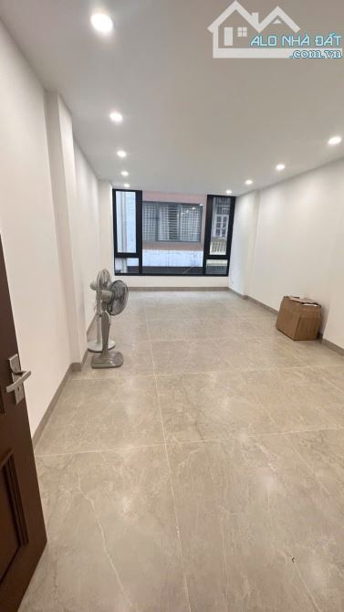 Bán nhà 194 Thanh Đàm – 30m² x 4T, MT 3.5m, 3 ngủ – ô tô đỗ cửa, giá chỉ HƠN 6 TỶ - 2