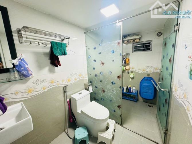 Bán nhà ngõ 8 Lê Quang Đạo - DT sổ 34m2 - 4 tầng - mặt tiền 4,2m - Giá 7 tỷ - 3PN - 2