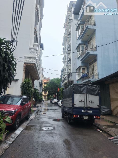 BÁN CCMN LÊ QUANG ĐẠO - NAM TỪ LIÊM - 7 TẦNG - DIỆN TÍCH 95M - TỔNG 23 PHÒNG - 6
