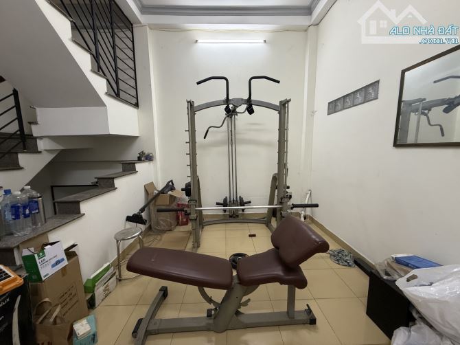 MTKD đường D13 - 100m2 - 4 tầng giá chỉ 14 tỷ thương lượng - 2