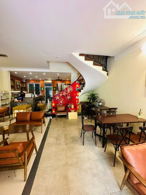 Bán Nhà Phố Đội Cấn Ba Đình 109m2-4T MT6,8m P/Lô 2 Ô Tô Tránh 42 Tỷ Có Thương Lượng. - 2