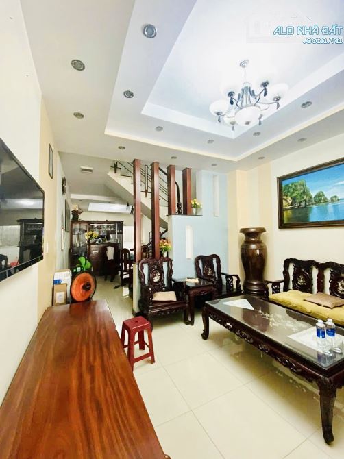 Mặt tiền khu Tên Lửa - 4x20m - 4 tầng - 5PN - Gần công viên - 2