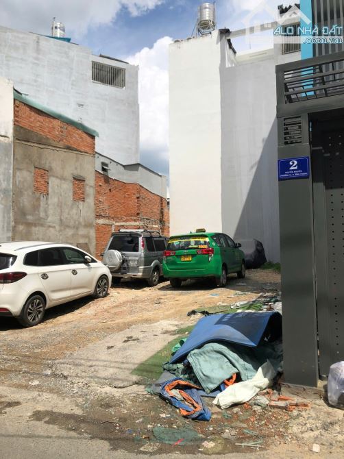HIẾM - BÁN GẤP ĐẤT MẶT TIỀN ĐƯỜNG NGUYỄN KHUYẾN - PHƯỜNG 12 - BÌNH THẠNH - 2