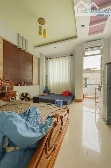 Hẻm xe hơi, gần công viên làng hoa, Gò Vấp, 4x18m, 3 tầng, 6 tỷ hơn - 2