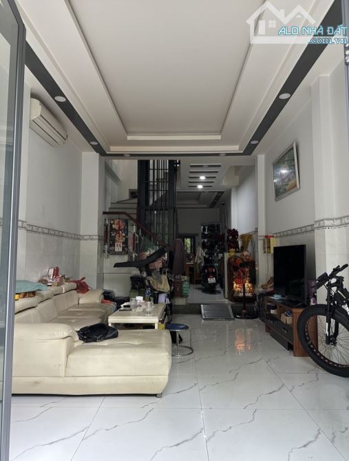 Bán nhà 4 tầng 5PN, đường Võ Thị Liễu, An Phú Đông, Quận 12, DT 4x14, Giá 7,9 tỷ - 2