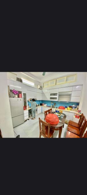 GẦN PHỐ_Ở LUÔN_NGÕ THÔNG ĐƯỜNG BƯỞI ĐÀO TẤN_40m2_5 NGỦ_2 THOÁNG_TẶNG FULL - 2