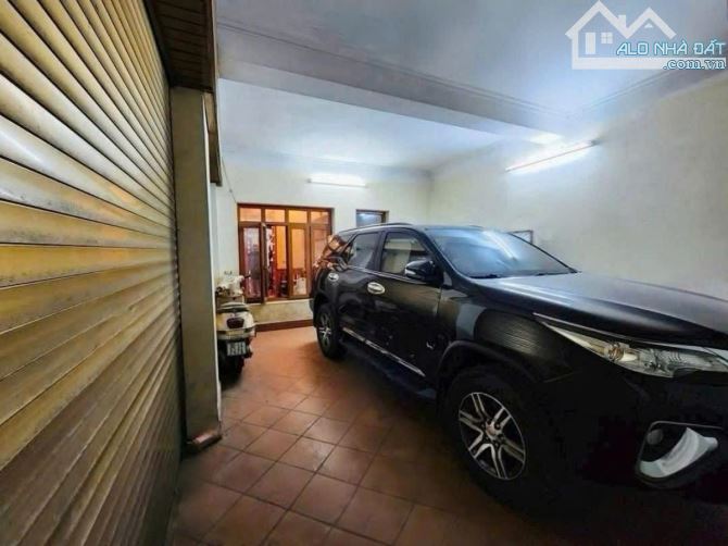BÁN NHÀ LÔ GÓC NGUYỄN VĂN LINH 168M², 4 TẦNG, MT 8M – 34 TỶ LONG BIÊN - 2