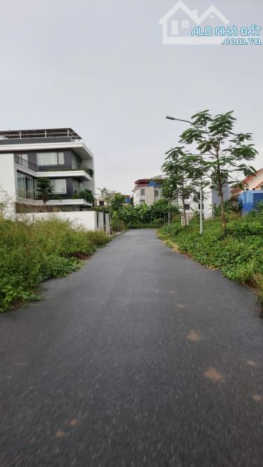 Lô đất biệt thự 184m2 ngang 10,5m trung tâm thị trấn An Dương - 2