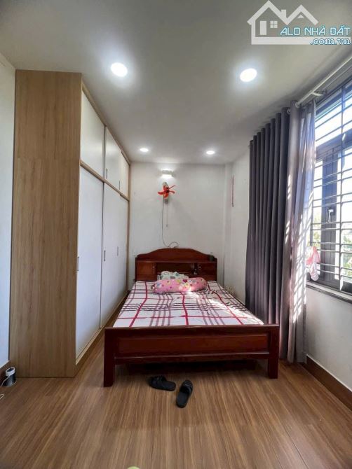 Nhà 4 tầng 56m² hẻm xe hơi Đình Phong Phú – giá 6.3 tỷ TL - 2