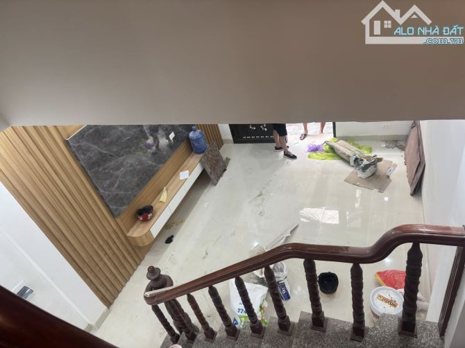 HOÀNG MAI, QUẬN HOÀNG MAI, 40M2,5 TẦNG, 30M RA ĐƯỜNG Ô TÔ TRÁNH, NHÀ ĐẸP Ở LUÔN, AN SINH Đ - 2