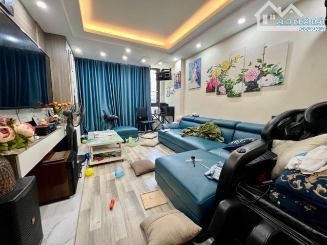 Trần Quang Diệu lô góc, ô tô tránh 80m 5 tầng mt 7m 33.8 tỷ thương lượng. - 2