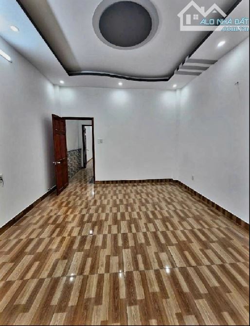 Bán nhà ( 4 X 20 ) 4 tầng đúc mới đẹp vào ở ngay, hẻm 4m giá 6,6 tỷ. - 3