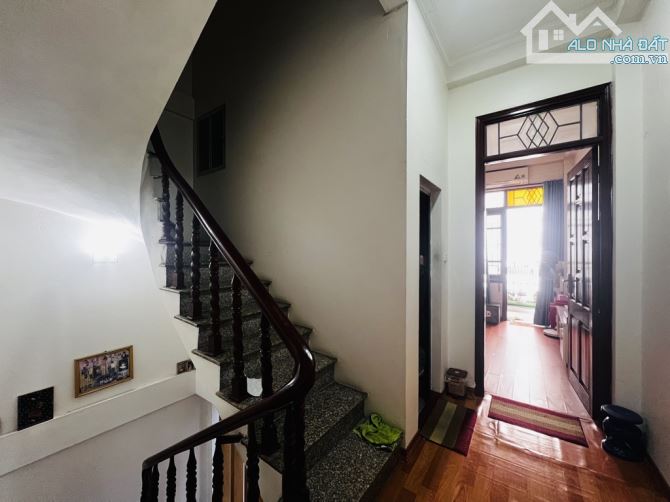 Diện tích rộng - giá rẻ, chỉ 150tr/m, bán nhà Minh Khai, ngõ thông - 2 thoáng trước sau.