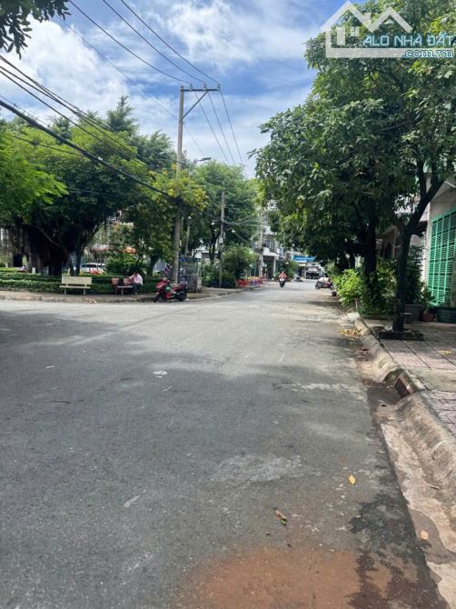 Nhà vị trí CỰC ĐẸP hẻm 10m có vỉa hè đường Lương Thế Vinh, p. Tân Thới Hòa, q. Tân Phú . - 3