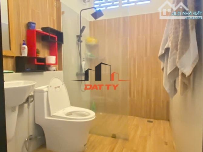 NHÀ HẺM 170 LÊ DUẨN, P TÂN THÀNH. GIÁ  4.2 TỶ - 3